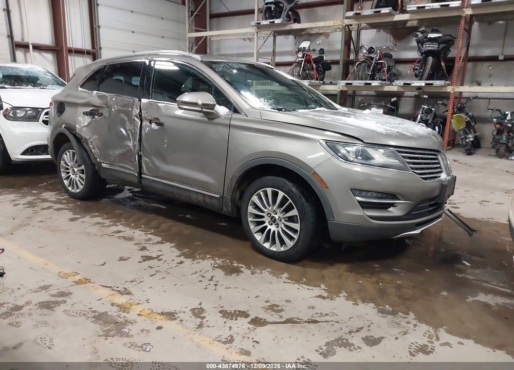 2017 LINCOLN MKC RESERVE VIN: 5LMCJ3D99HUL68064