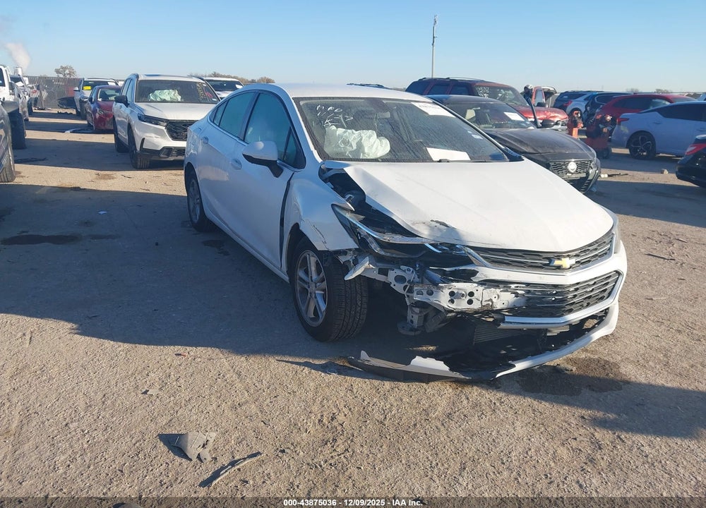 2018 CHEVROLET CRUZE LT AUTO VIN: 1G1BE5SM4J7222551