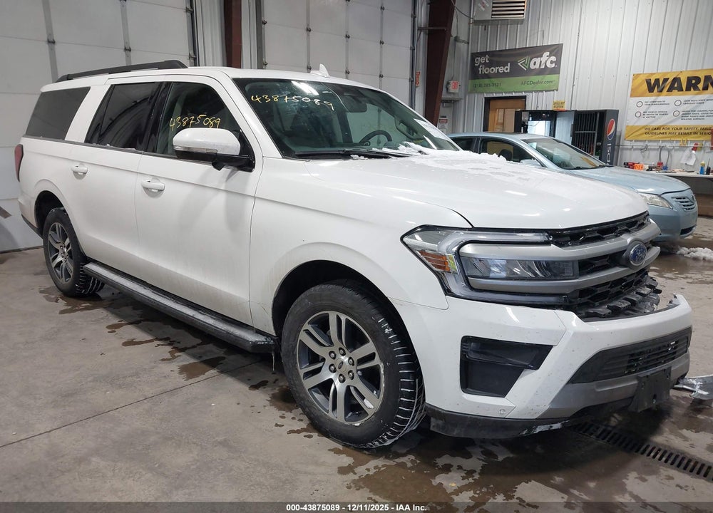 2024 FORD EXPEDITION XLT MAX VIN: 1FMJK1J83REA44594