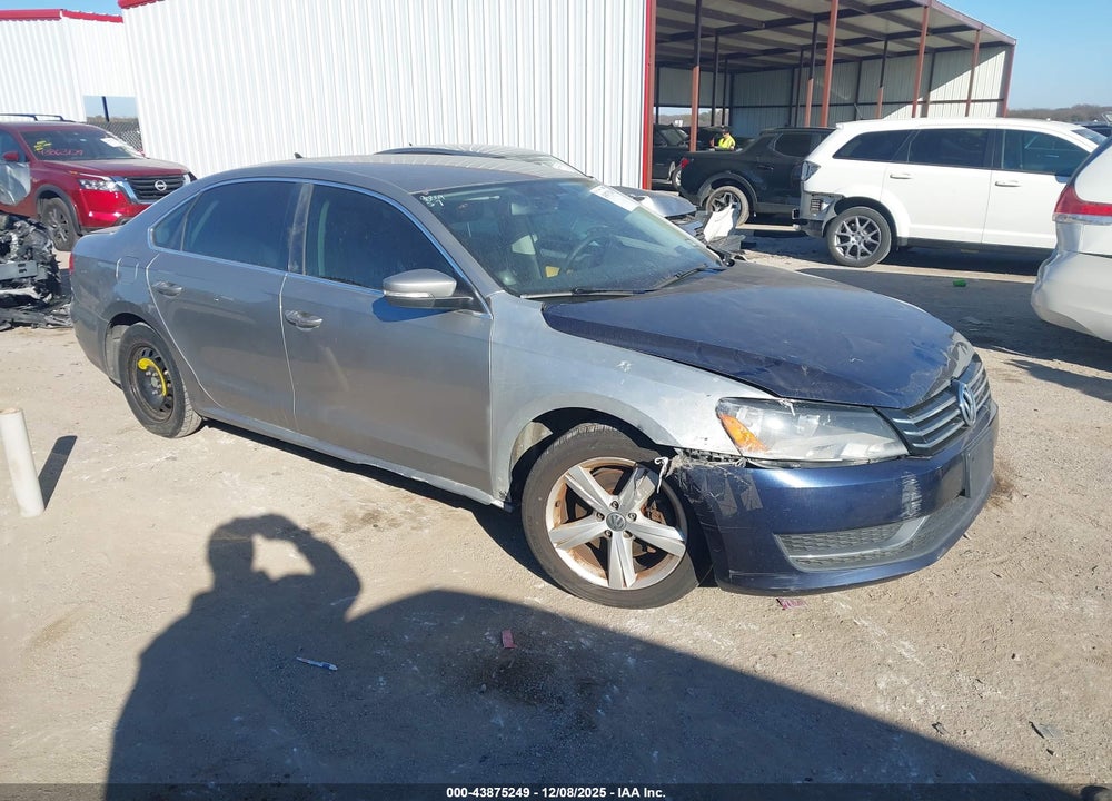 2013 VOLKSWAGEN PASSAT 2.5L SE VIN: 1VWBH7A3XDC146037