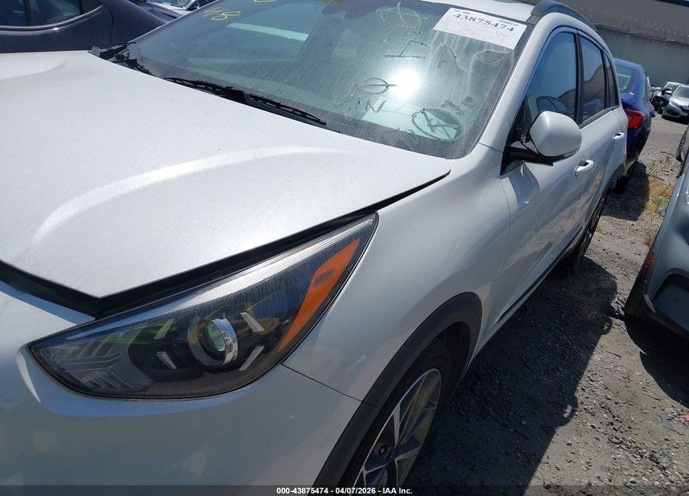 2022 KIA NIRO TOURING SE VIN: KNDCC3LCXN5522382