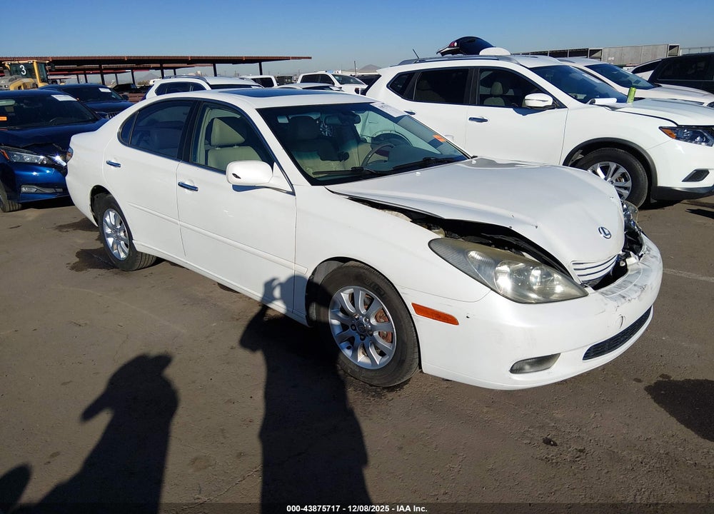 2002 LEXUS ES 300 VIN: JTHBF30G925030155