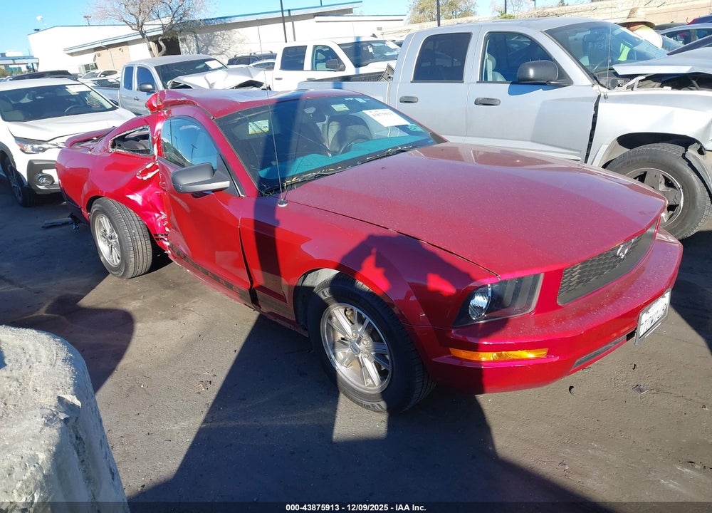 2005 FORD MUSTANG V6 DELUXE/V6 PREMIUM VIN: 1ZVFT80N855167404