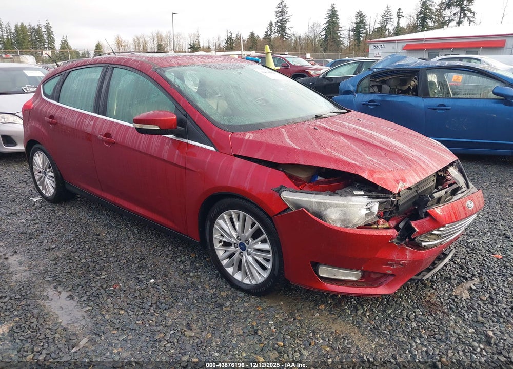 2017 FORD FOCUS TITANIUM VIN: 1FADP3N29HL272572
