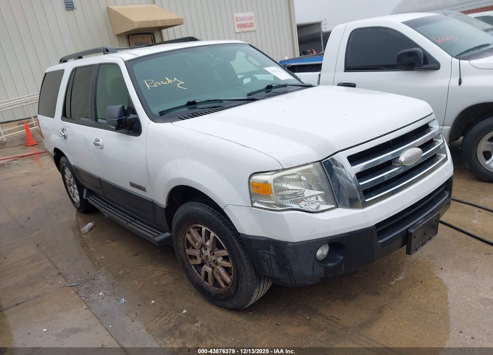 2007 FORD EXPEDITION XLT VIN: 1FMFU15507LA25414