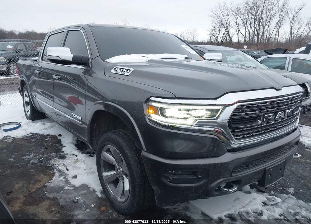 2020 RAM 1500 LIMITED  4X4 5'7 BOX VIN: 1C6SRFHTXLN171921