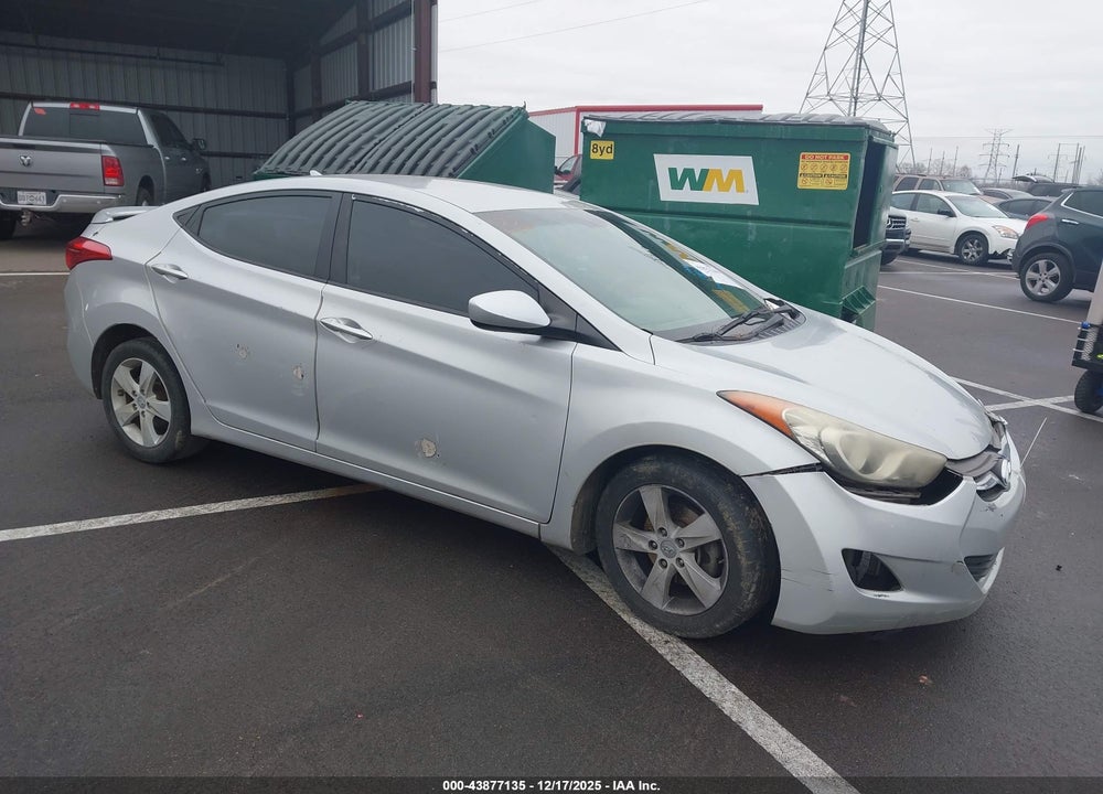 2013 HYUNDAI ELANTRA GLS VIN: KMHDH4AE0DU754926