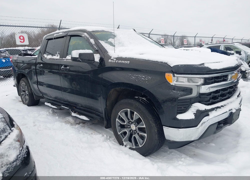2023 CHEVROLET SILVERADO 1500 4WD  STANDARD BED LT VIN: 3GCPDDEK8PG208279