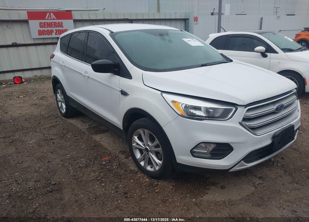 2019 FORD ESCAPE SE VIN: 1FMCU0GD4KUB57144