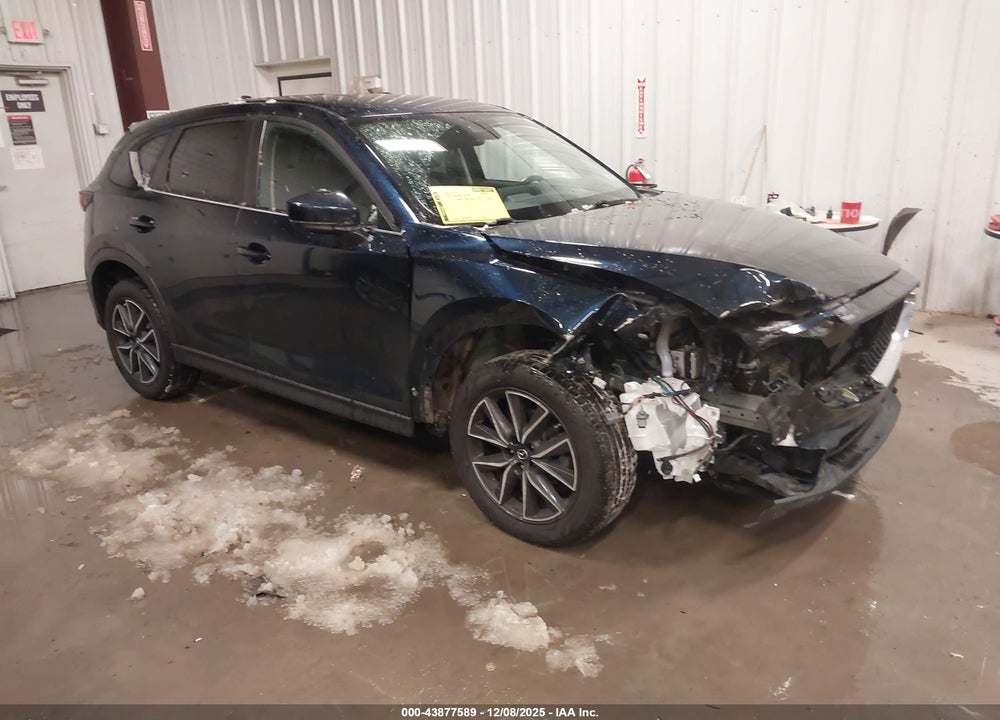 2018 MAZDA CX-5 TOURING VIN: JM3KFBCM7J0396311