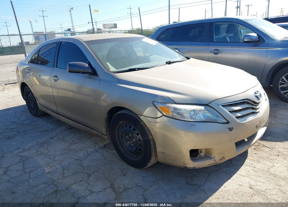 2011 TOYOTA CAMRY LE VIN: 4T1BF3EK6BU640739