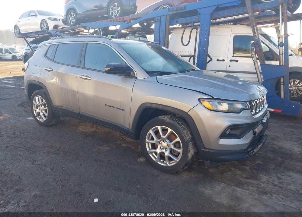 2023 JEEP COMPASS LATITUDE LUX FWD VIN: 3C4NJDFNXPT570503