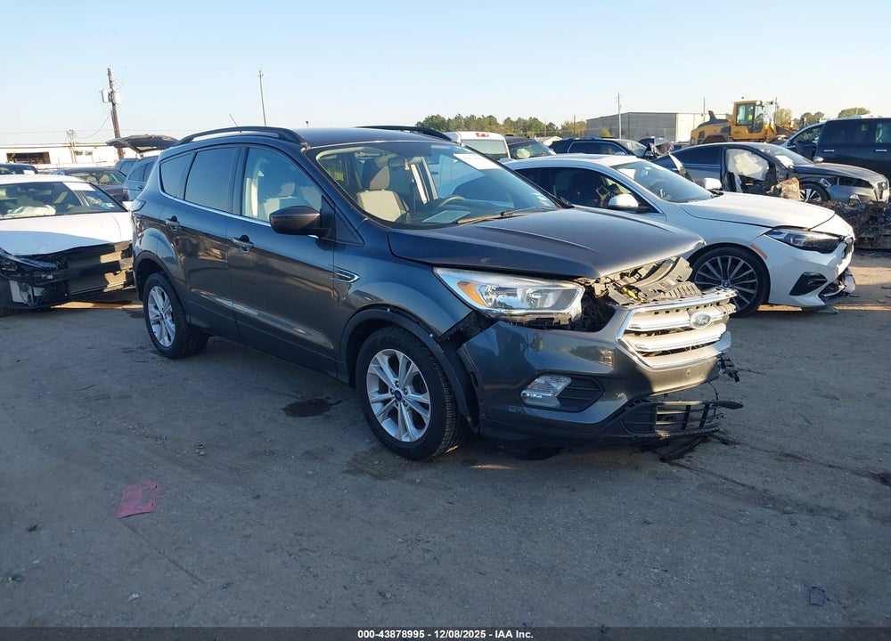 2018 FORD ESCAPE SE VIN: 1FMCU0GDXJUA42904