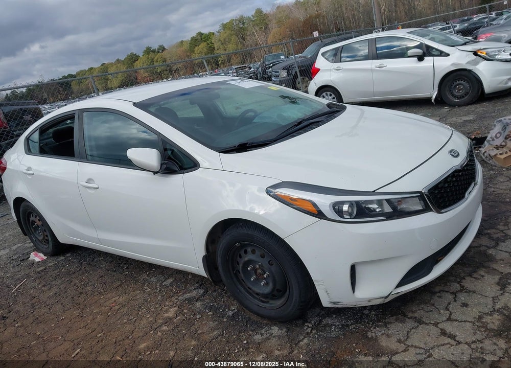 2018 KIA FORTE LX VIN: 3KPFK4A72JE216898