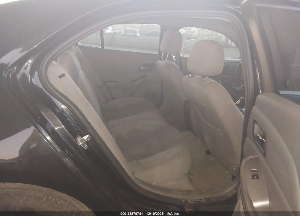 2015 CHEVROLET MALIBU LS VIN: 1G11B5SL8FF246604
