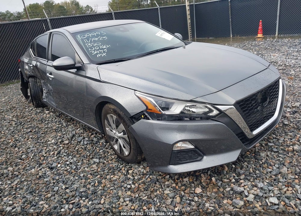 2022 NISSAN ALTIMA S FWD VIN: 1N4BL4BV3NN353445