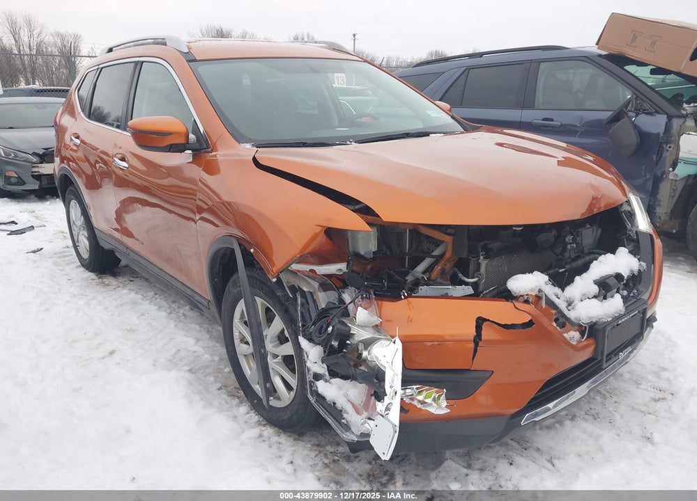 2018 NISSAN ROGUE SV VIN: 5N1AT2MV4JC820963