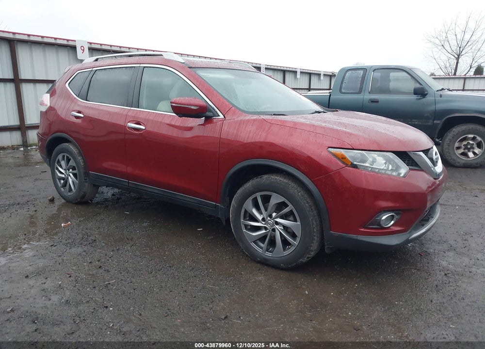 2015 NISSAN ROGUE SL VIN: 5N1AT2MT2FC834995