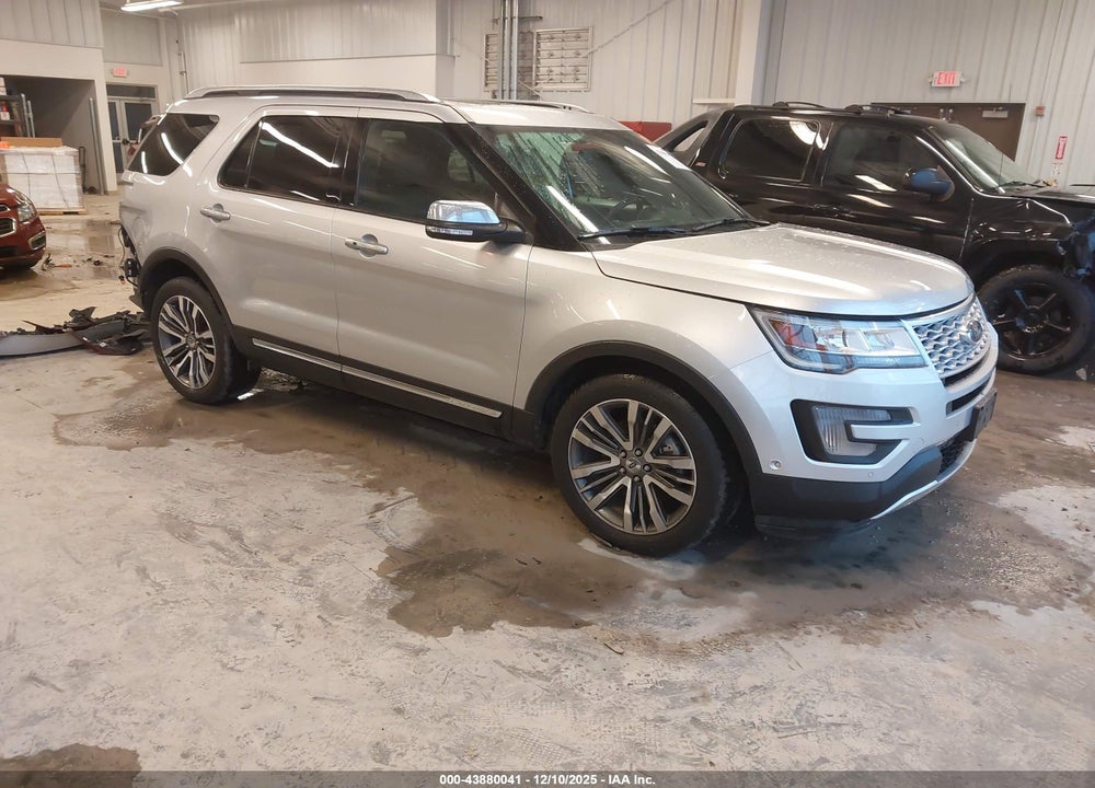 2017 FORD EXPLORER PLATINUM VIN: 1FM5K8HT5HGE37570