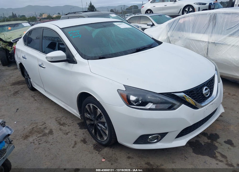 2016 NISSAN SENTRA SR VIN: 3N1AB7AP8GY226308