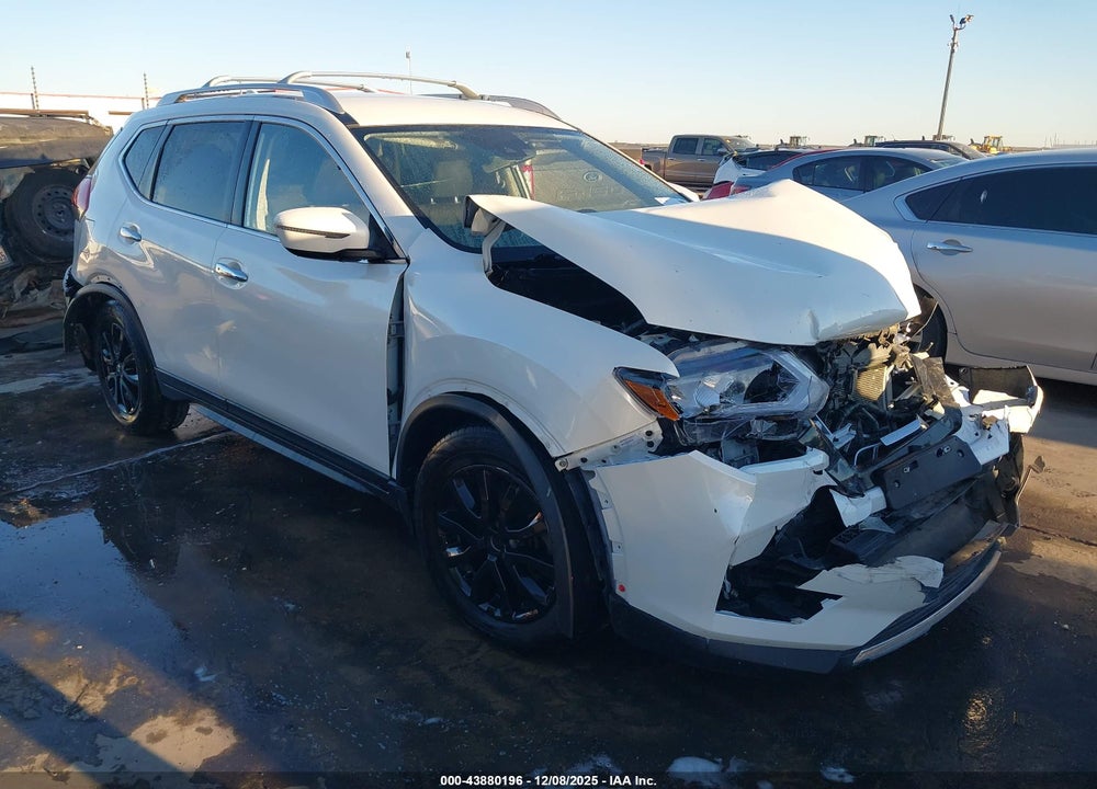 2019 NISSAN ROGUE SV VIN: JN8AT2MT6KW252609