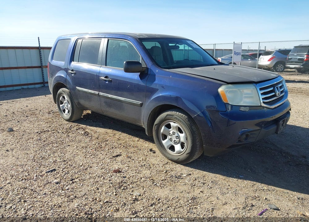 2015 HONDA PILOT LX VIN: 5FNYF3H2XFB001126
