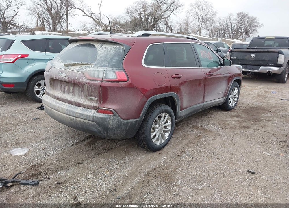 2019 JEEP CHEROKEE LATITUDE FWD VIN: 1C4PJLCB2KD463182