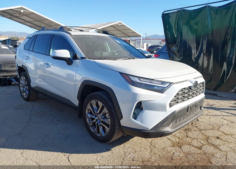2025 TOYOTA RAV4 XLE PREMIUM VIN: JTMC1RFVXSJ032663