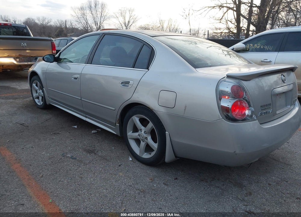 2005 NISSAN ALTIMA 3.5 SE VIN: 1N4BL11D25N921935