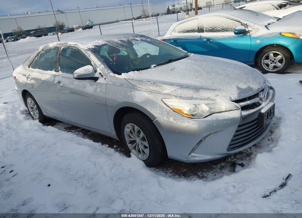 2015 TOYOTA CAMRY LE VIN: 4T1BF1FK8FU114749