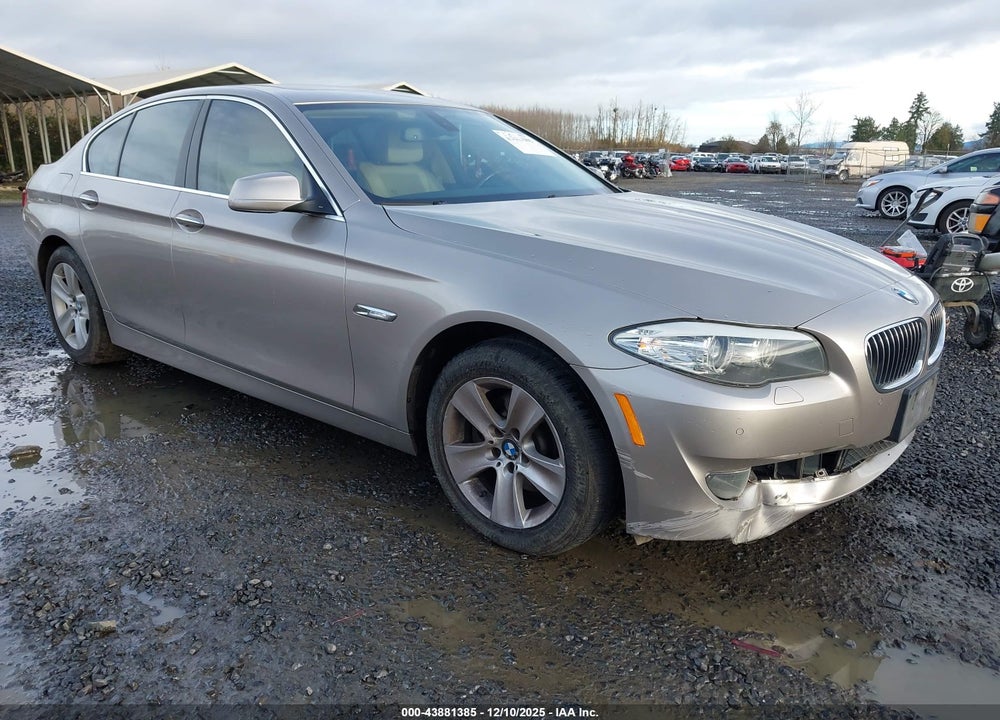 2011 BMW 528I VIN: WBAFR1C56BC737800