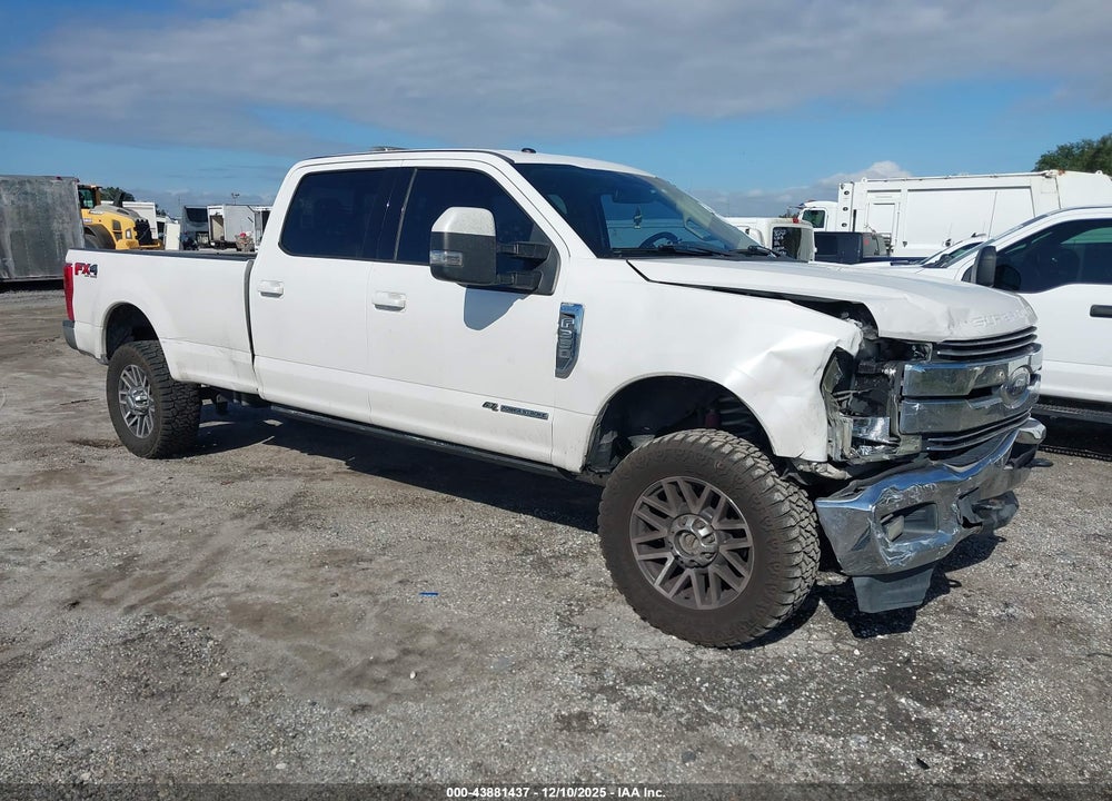 2017 FORD F-350 LARIAT VIN: 1FT8W3BT6HEB83185