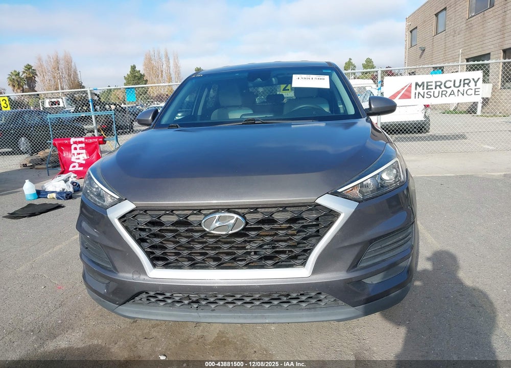 2021 HYUNDAI TUCSON SE VIN: KM8J23A47MU337874