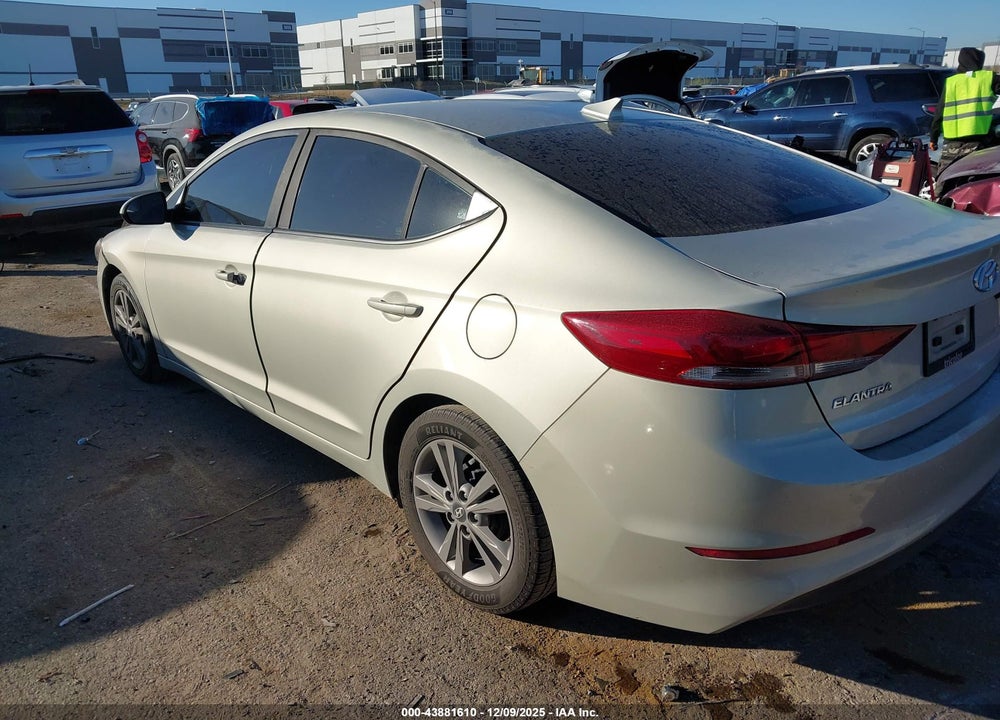 2017 HYUNDAI ELANTRA SE VIN: KMHD84LF6HU060933