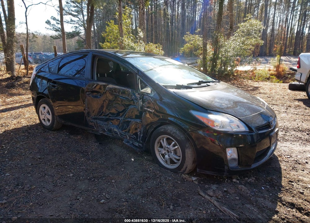 2011 TOYOTA PRIUS THREE VIN: JTDKN3DU1B0305776