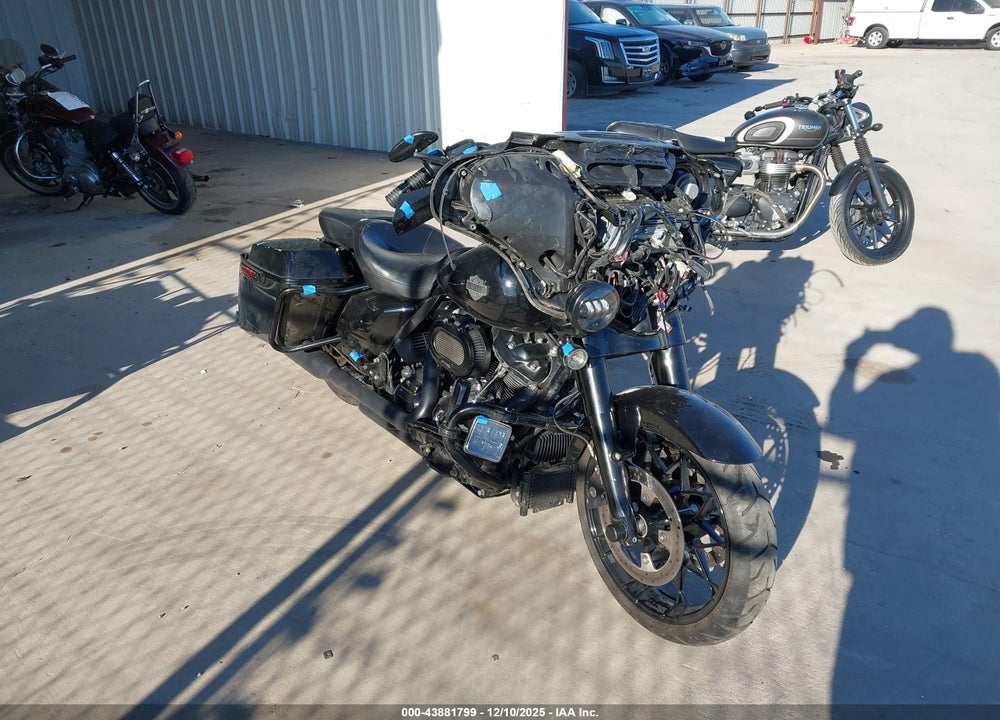 2022 HARLEY-DAVIDSON FLHXS VIN: 1HD1KRP25NB612974