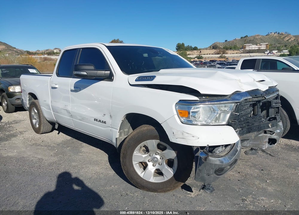 2021 RAM 1500 BIG HORN  4X2 6'4 BOX VIN: 1C6RREBG1MN747191