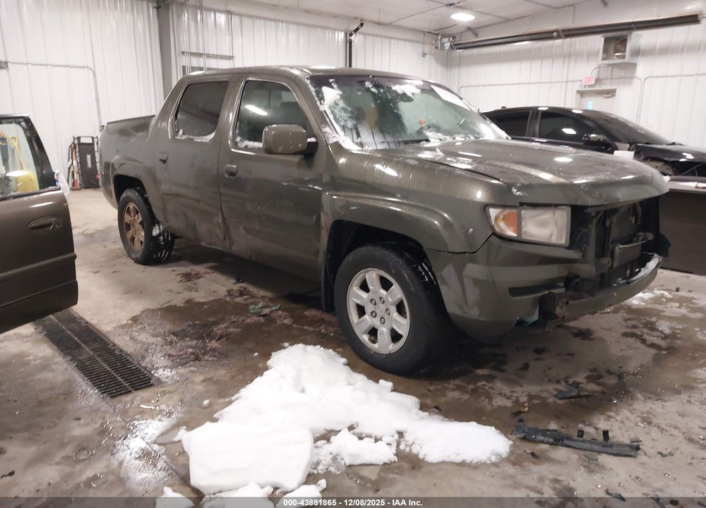 2006 HONDA RIDGELINE RTL VIN: 2HJYK165X6H522320