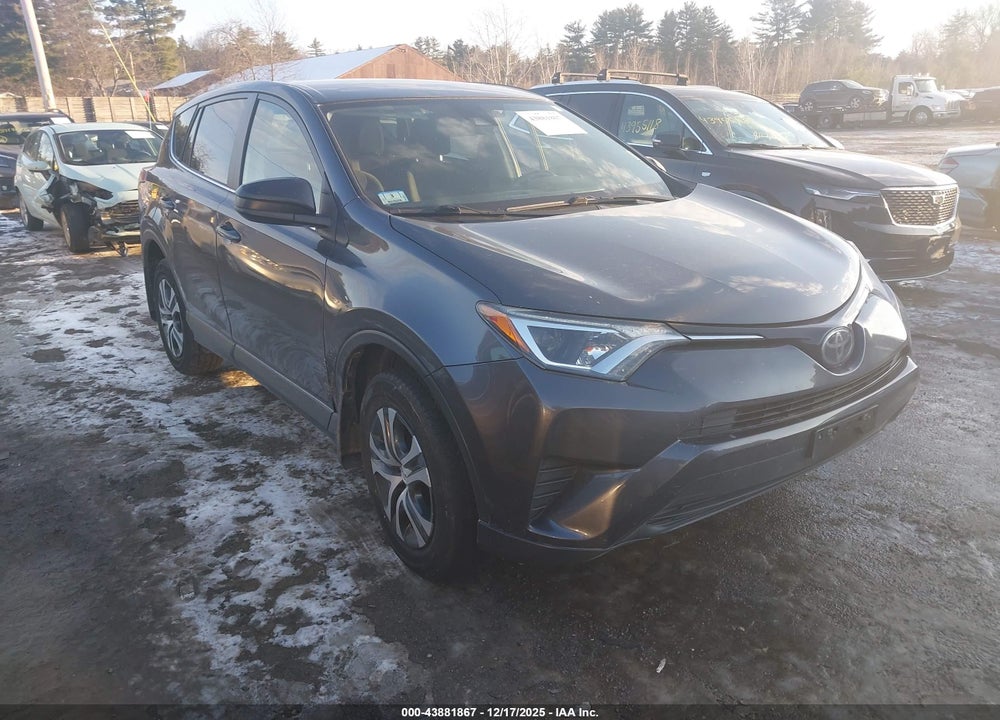 2018 TOYOTA RAV4 LE VIN: JTMBFREVXJJ745169