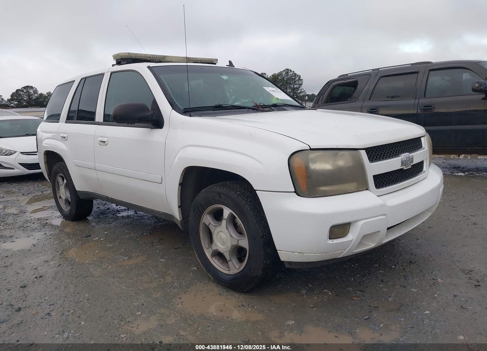 2008 CHEVROLET TRAILBLAZER LT VIN: 1GNDT13S782250807