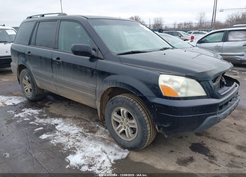 2004 HONDA PILOT EX VIN: 5FNYF18474B007257