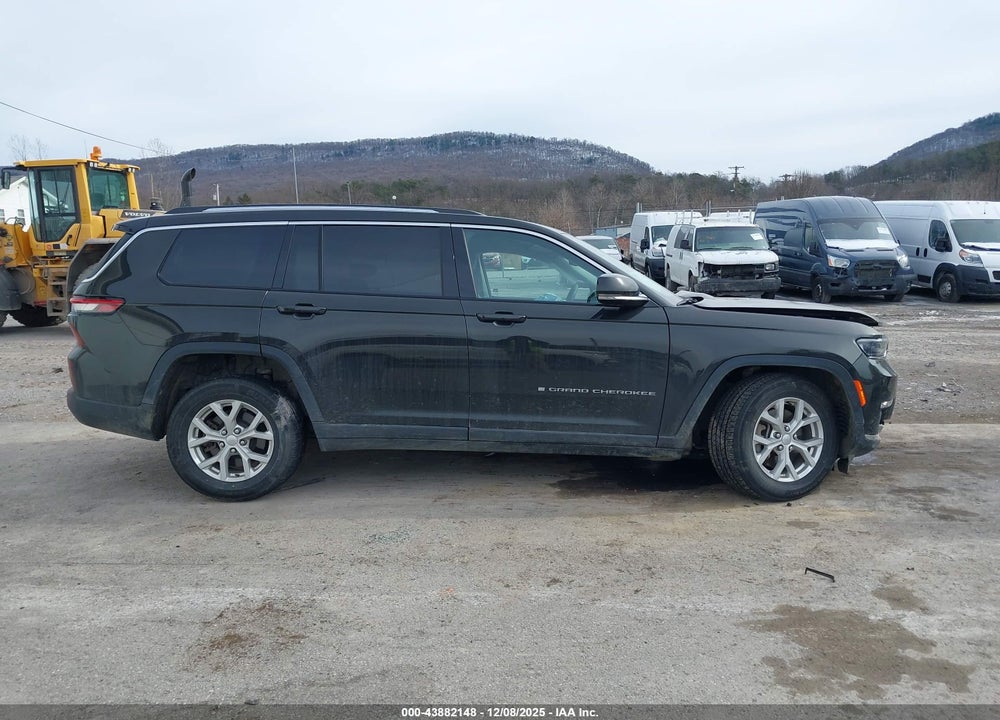 2023 JEEP GRAND CHEROKEE L LIMITED 4X4 VIN: 1C4RJKBG3P8873425