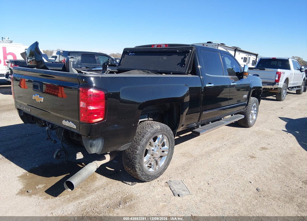 2019 CHEVROLET SILVERADO 2500HD HIGH COUNTRY VIN: 1GC1KUEY1KF268947