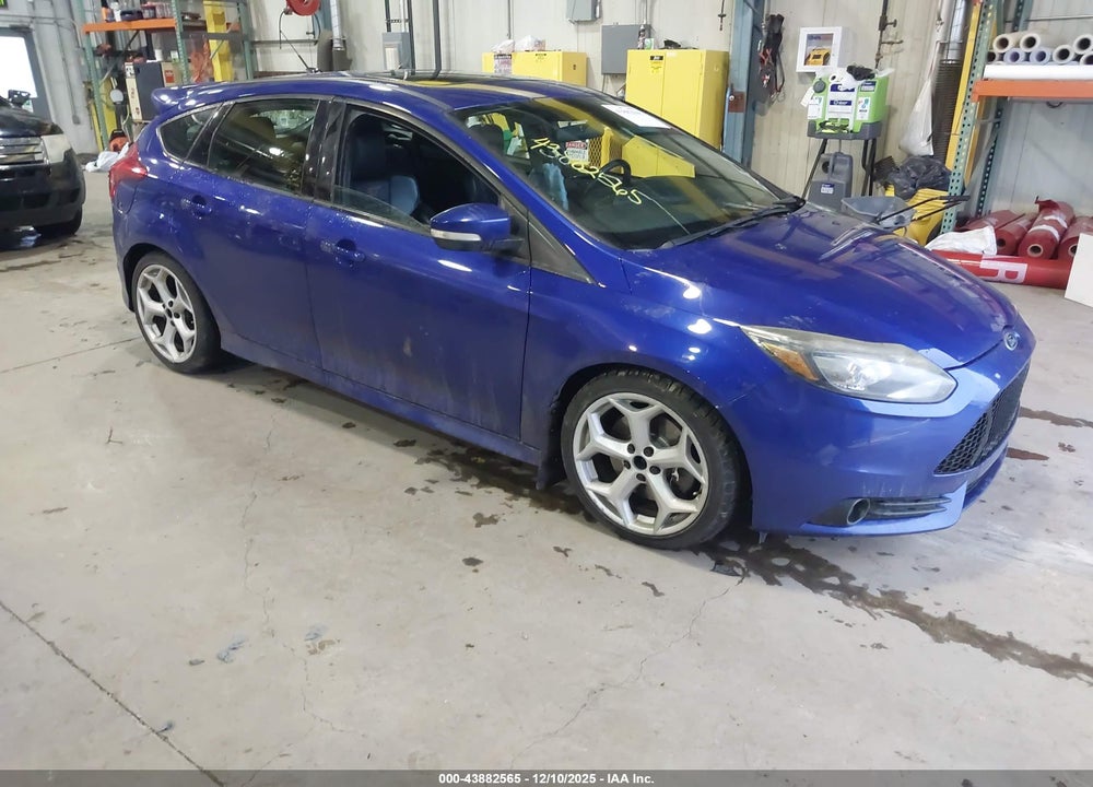2013 FORD FOCUS ST VIN: 1FADP3L96DL300516