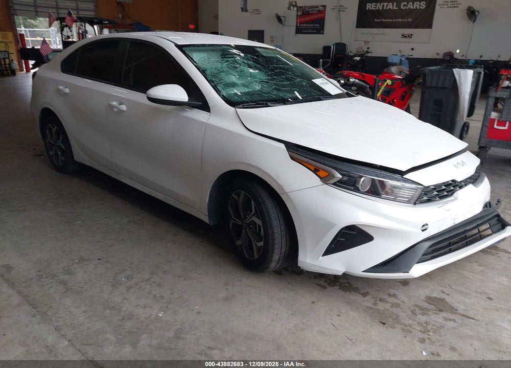 2022 KIA FORTE LXS VIN: 3KPF24AD4NE490955