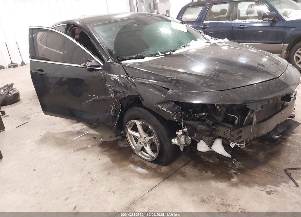2017 CHEVROLET MALIBU LS VIN: 1G1ZB5ST5HF206941