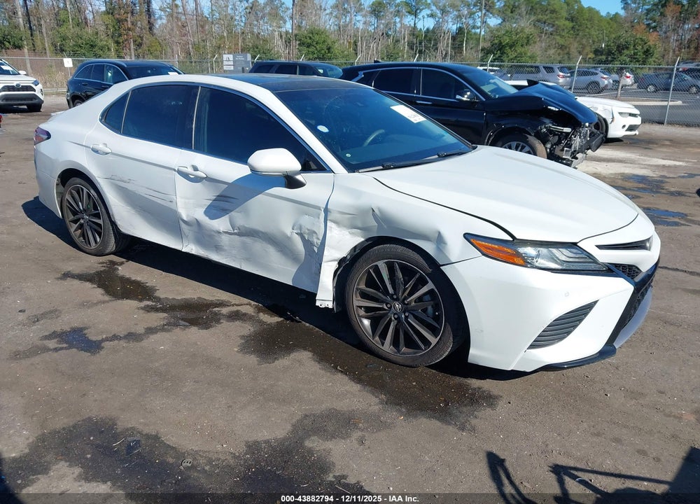 2018 TOYOTA CAMRY XSE VIN: 4T1B61HK9JU009286