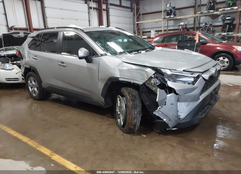 2024 TOYOTA RAV4 HYBRID XLE VIN: 2T3RWRFV9RW216337