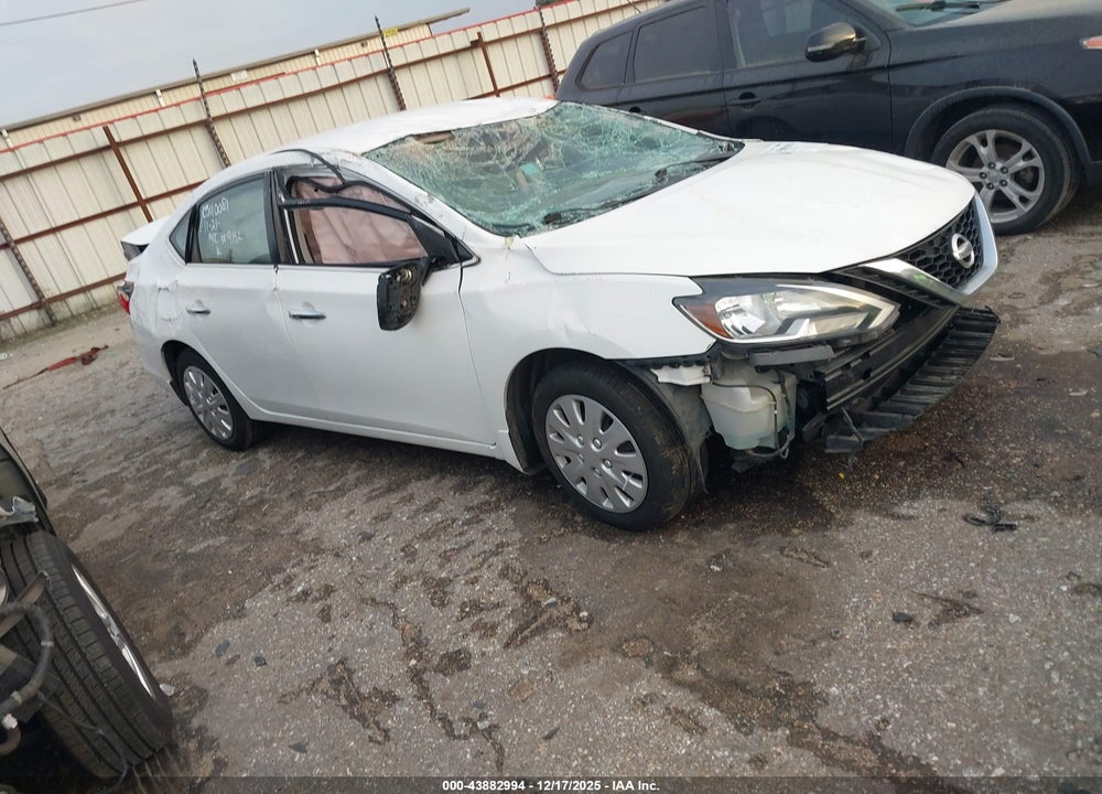 2016 NISSAN SENTRA S VIN: 3N1AB7AP2GY309152