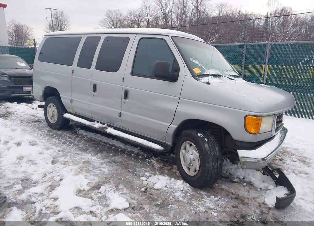 2004 FORD E-350 SUPER DUTY CHATEAU/XL/XLT VIN: 1FBNE31L64HB13514